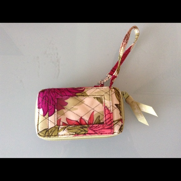 Sold - Picture 7 of 8